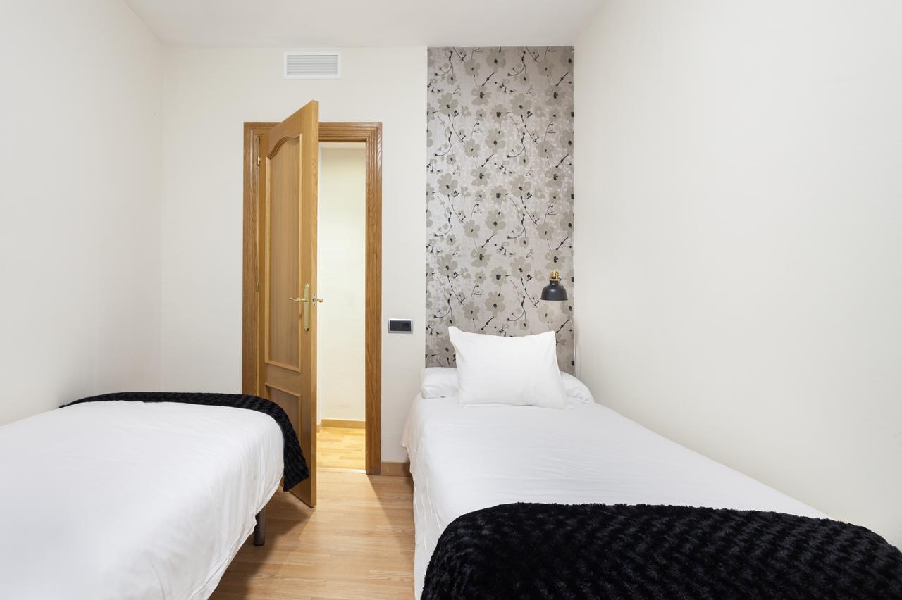 Art House Fira Apartments Barcelona Luaran gambar