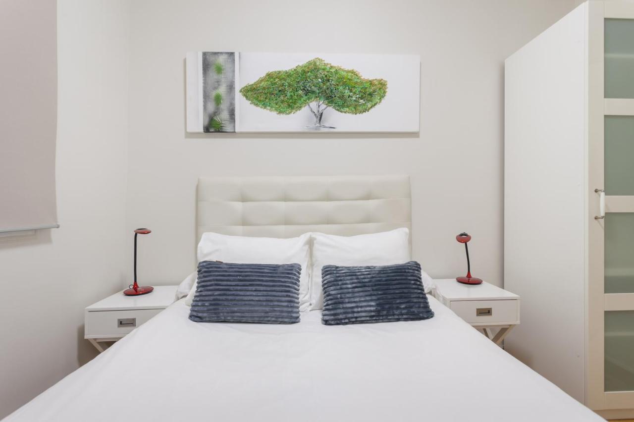 Art House Fira Apartments Barcelona Luaran gambar